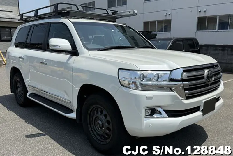 Toyota / Land Cruiser 2016