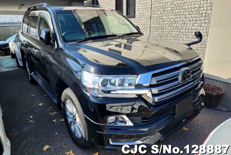 Toyota / Land Cruiser 2018