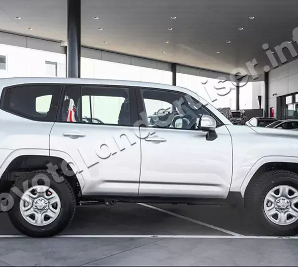TOYOTA LANDCRUISER 300 GX