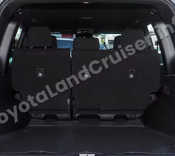 TOYOTA LANDCRUISER 300 GX