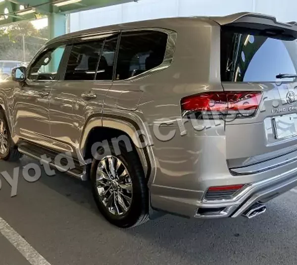 TOYOTA LANDCRUISER 300 ZX 4WD