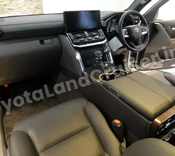 TOYOTA LANDCRUISER 300 VX