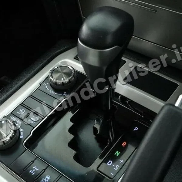TOYOTA LANDCRUISER 200 VX