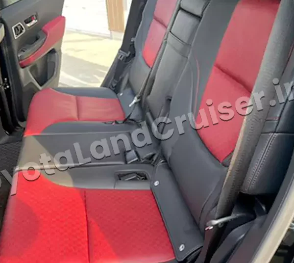 TOYOTA LANDCRUISER 300 GR SPORTS